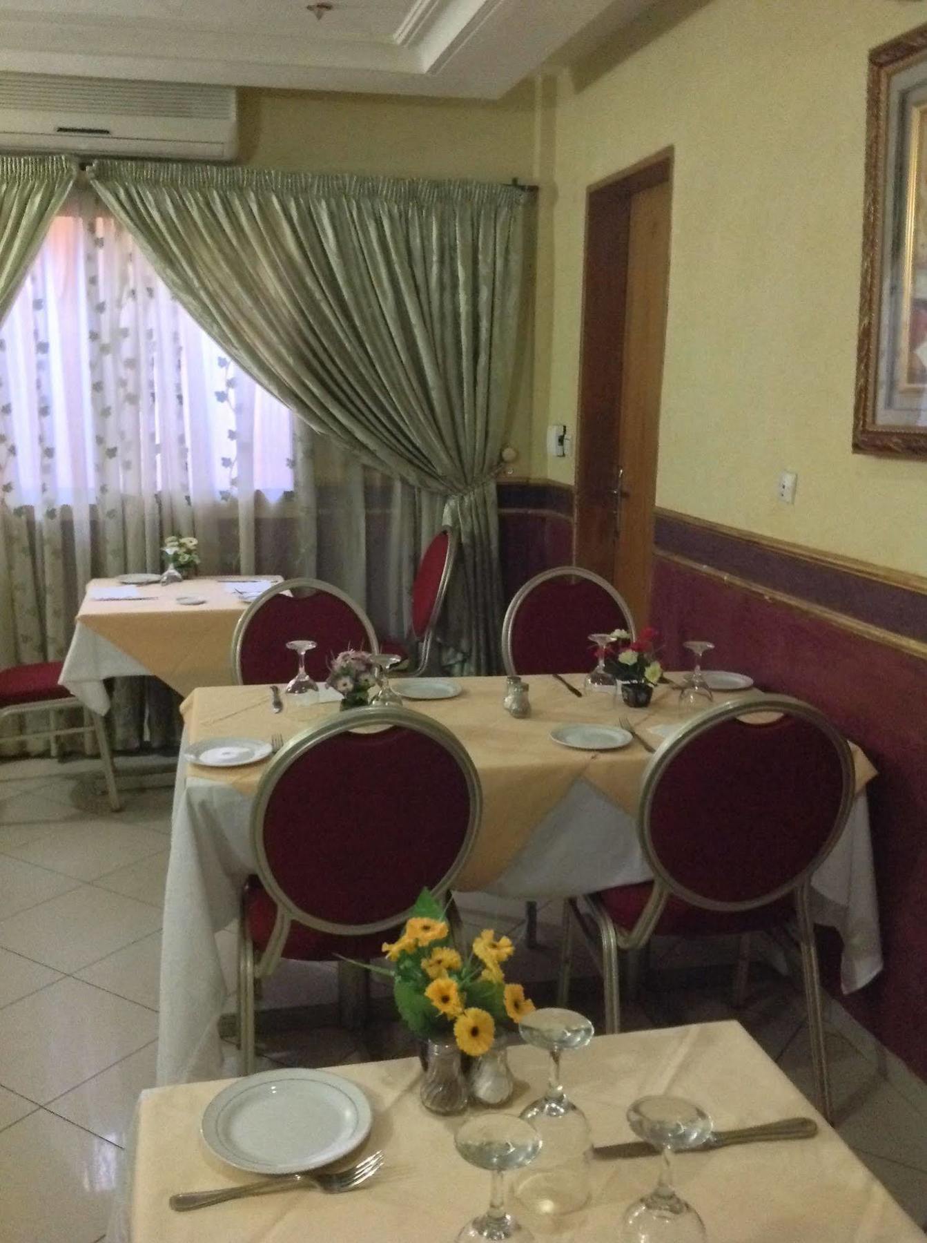 Faso Hotel Ouagadougou Eksteriør bilde