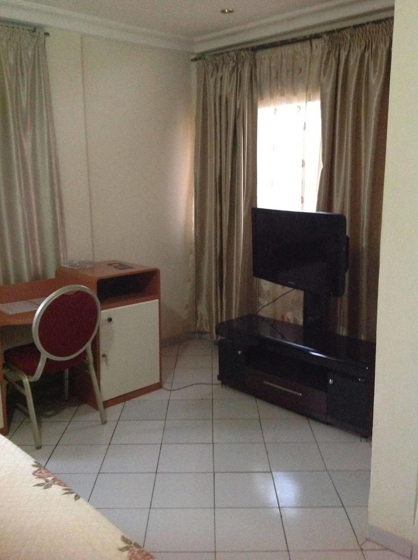 Faso Hotel Ouagadougou Eksteriør bilde